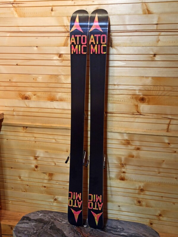 LYŽE ATOMIC PUNX 130CM